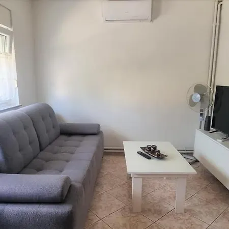 Riverside Panorama 1 Near Center Brko 1 *