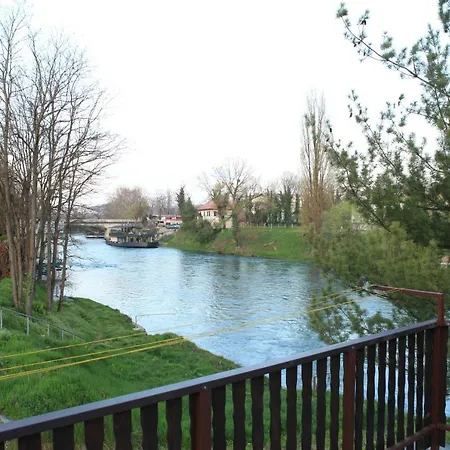 Holiday home Brko *