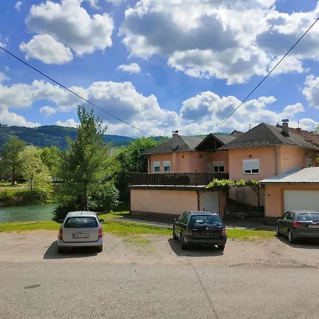 Semesterbostad Riverside Panorama 1 Near Center Brko 1