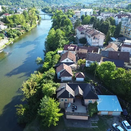 Riverside Panorama 1 Near Center Brko 1 *